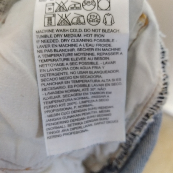 Levi's Light Wash 100% Cotton Button Fly Cut Off Jean Shorts - Picture 11 of 14